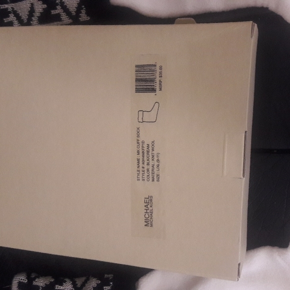 Michael Kors Boot Socks - Picture 3 of 4